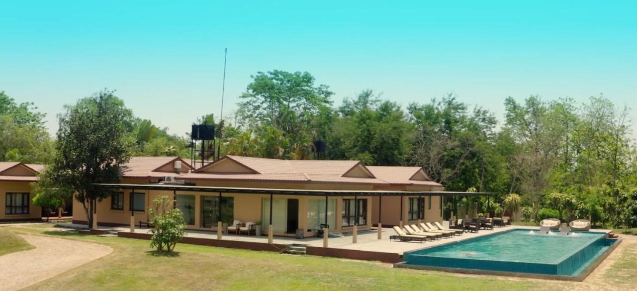 Miraaya Wellness And Golf Resort Chitwan Exteriér fotografie