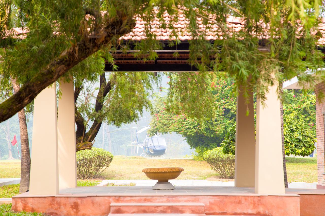 Miraaya Wellness And Golf Resort Chitwan Exteriér fotografie