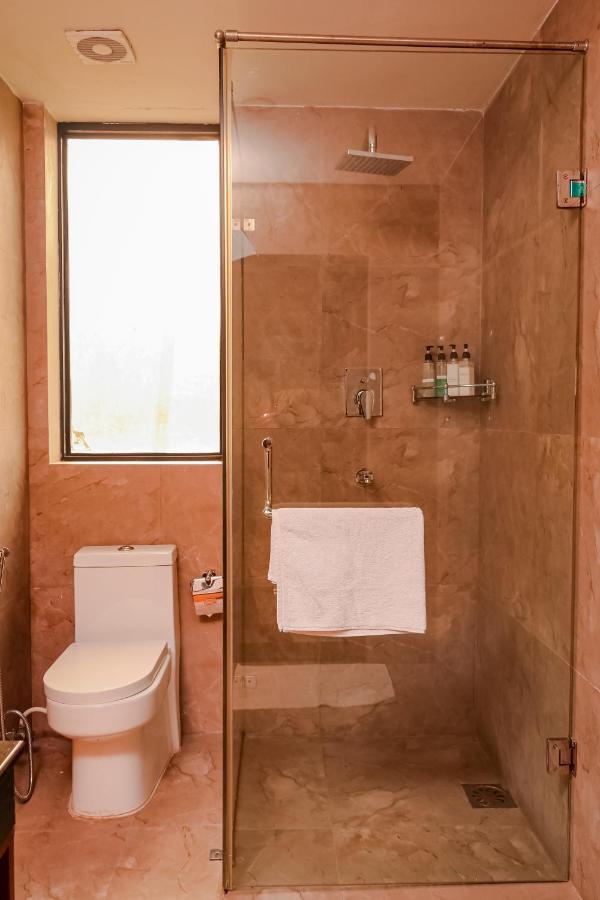 Miraaya Wellness And Golf Resort Chitwan Exteriér fotografie